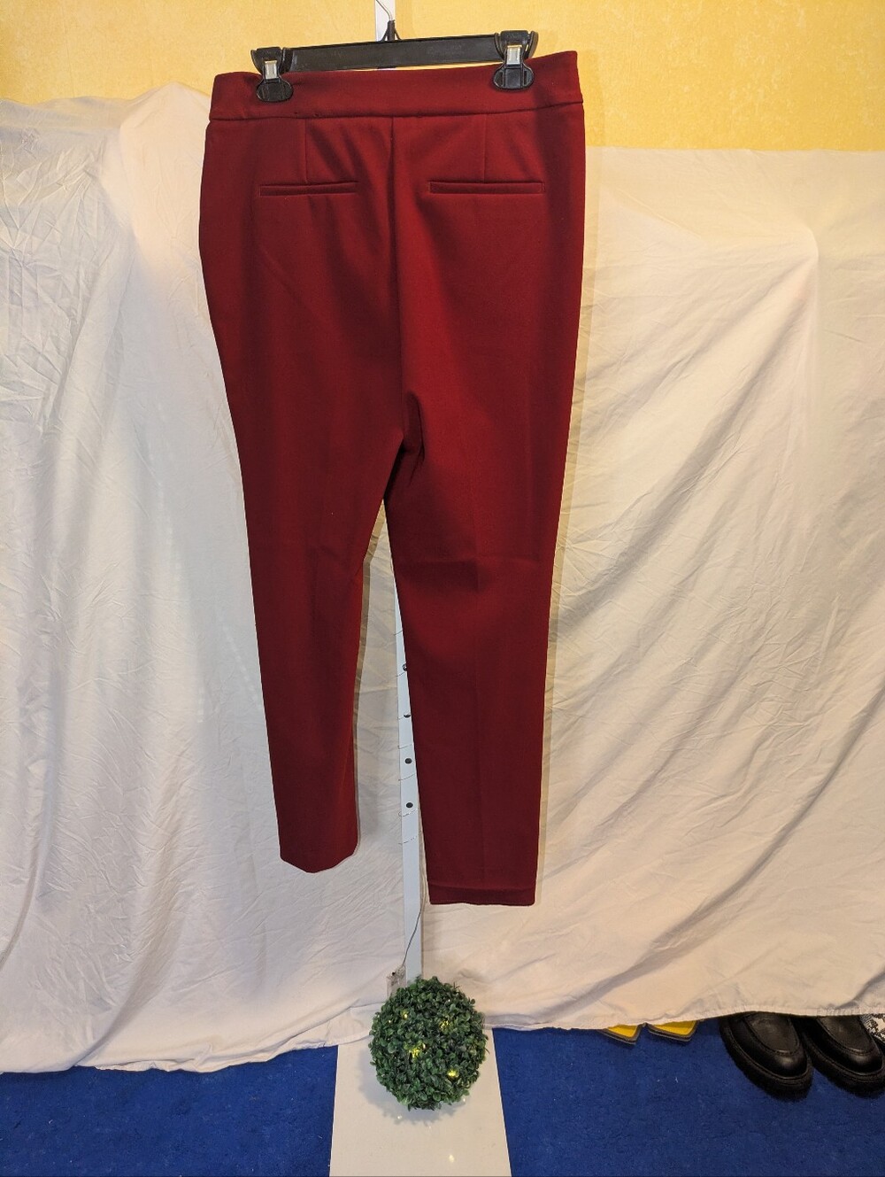 Rachel Zoe Burgundy Stretch Ankle Dress Pants Size 8 High Rise Work Trousers - Picture 4 of 7